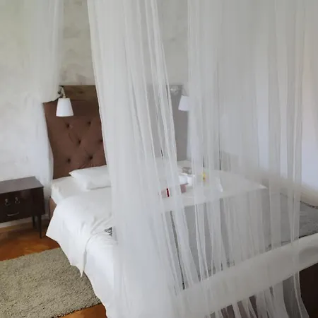 Guest House Mediterranea 3* Pakostane