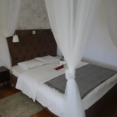 Guest House Mediterranea Guest house Pakostane